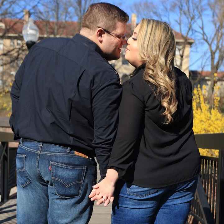 Engagement photos are HERE!!