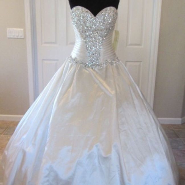 Who designed your dress?