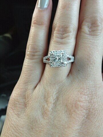 yay!!! my ring is back (art-sy pic) show me yours