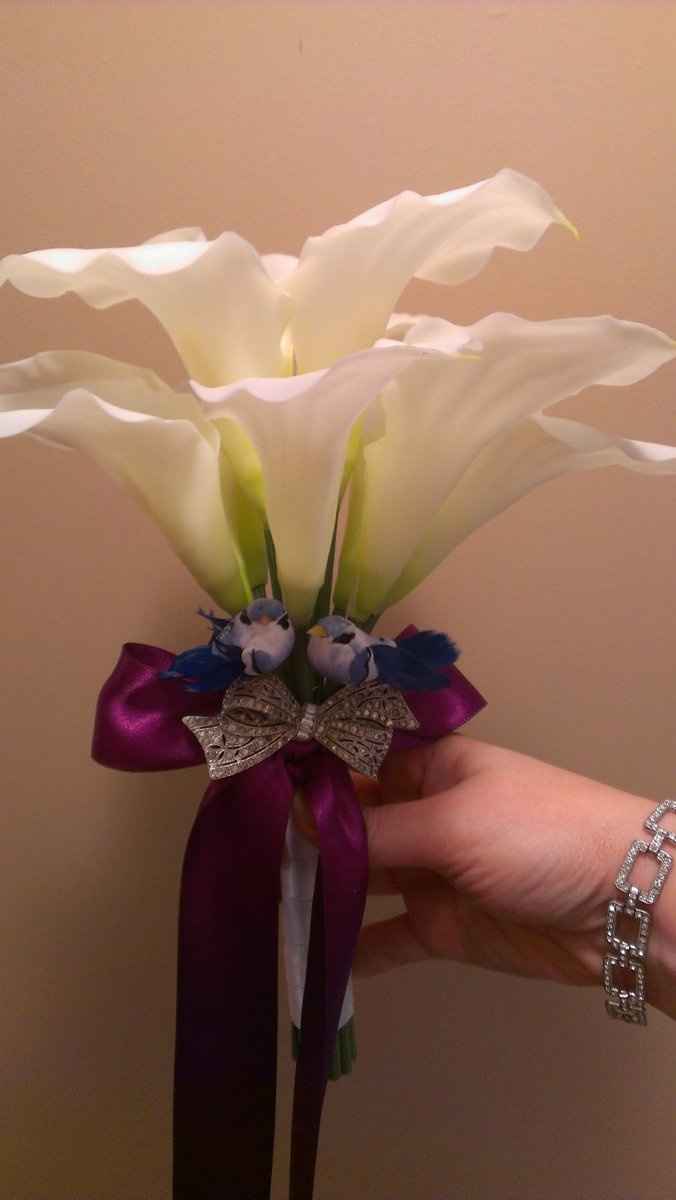 what is your old, new, borrowed and blue? Need help with mine!!!