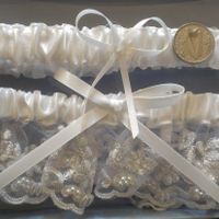 what is your old, new, borrowed and blue? Need help with mine!!!