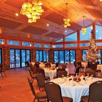 Input please! Colors and centerpieces for fall mountain wedding