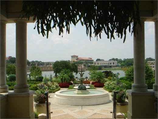 Am I turning into a Bridezilla???