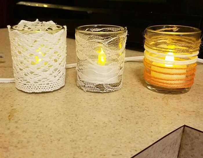 So here is a mock up of my mason jar centerpieces