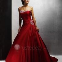 Where can i find red bridal Gown ?