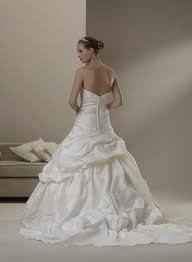 I GOT MY DRESS!  I got my dress!!  Finally!!