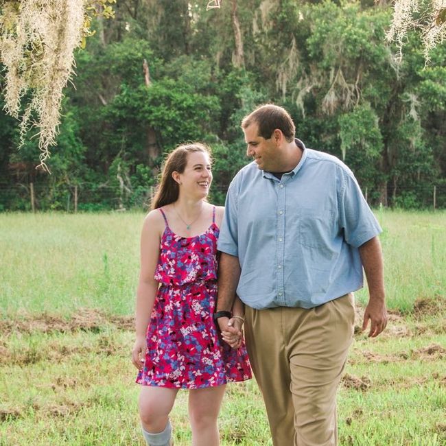 Happy Friday! Let’s show off our engagement pictures! - 1