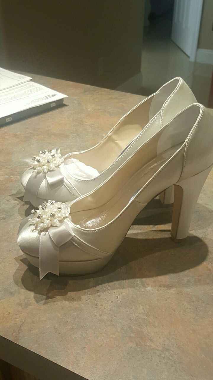 Would love to see everyone's bridal shoes?