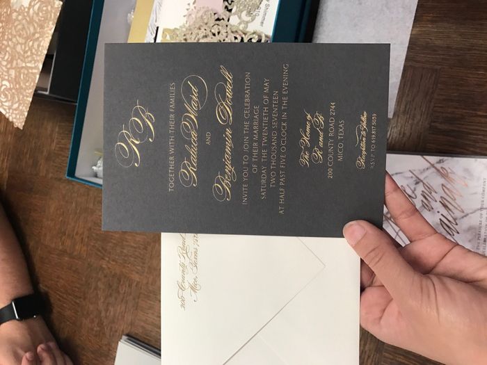 Picking out wedding invites! Helpppp!