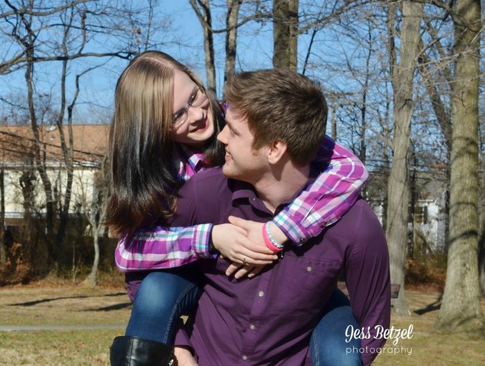 Engagement Pics Outift