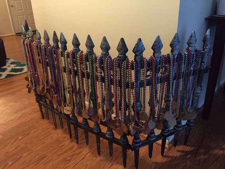 DIY escort card display: Mardi Gras Theme
