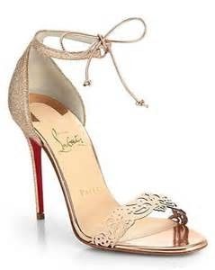 Show me your shoes.. Please!