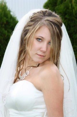 Back and Married :D Pics included