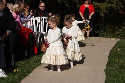 I found my flower girl dress, show me yours :-)
