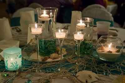 DIY brides strapped for cash, My DIY decor, didn't break the bank! **Pic Heavy**