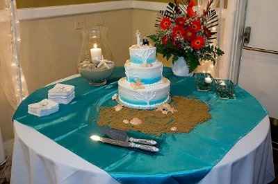 DIY brides strapped for cash, My DIY decor, didn't break the bank! **Pic Heavy**