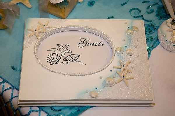 Beach Brides...show your Pictures!
