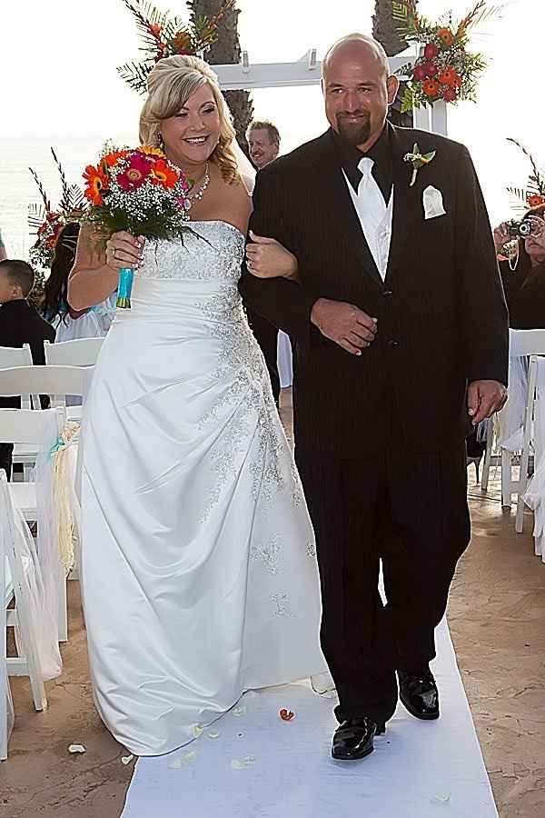 Show me your wedding dress!!!