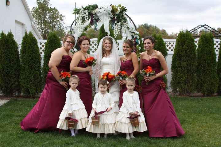 Flower girl baskets... Why are they all so small?!