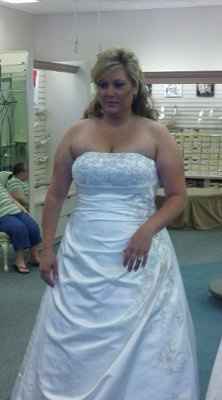 Weight loss update with dress pics!