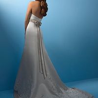 So you said yes to the dress.... now let's see it! :)