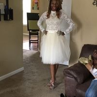 Help! How in the hell do you style a tulle skirt?? (For E-Pics)
