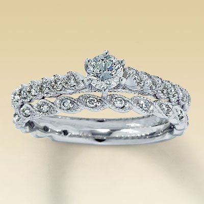 Let me see your ring! WITH the band(s)!