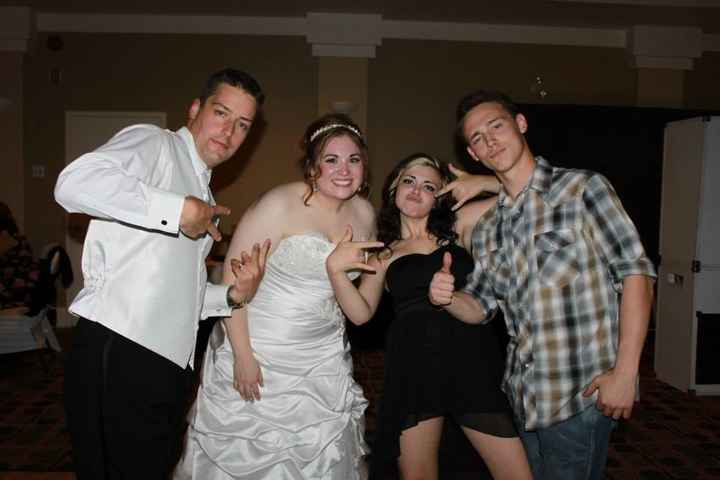 A little late....but BACK AND MARRIED!!! Non pro pics and advice!