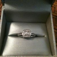 Alright ladies! Let's see those gorgeous rings...