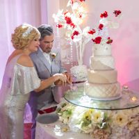 How many tiers in your wedding cake? - 4
