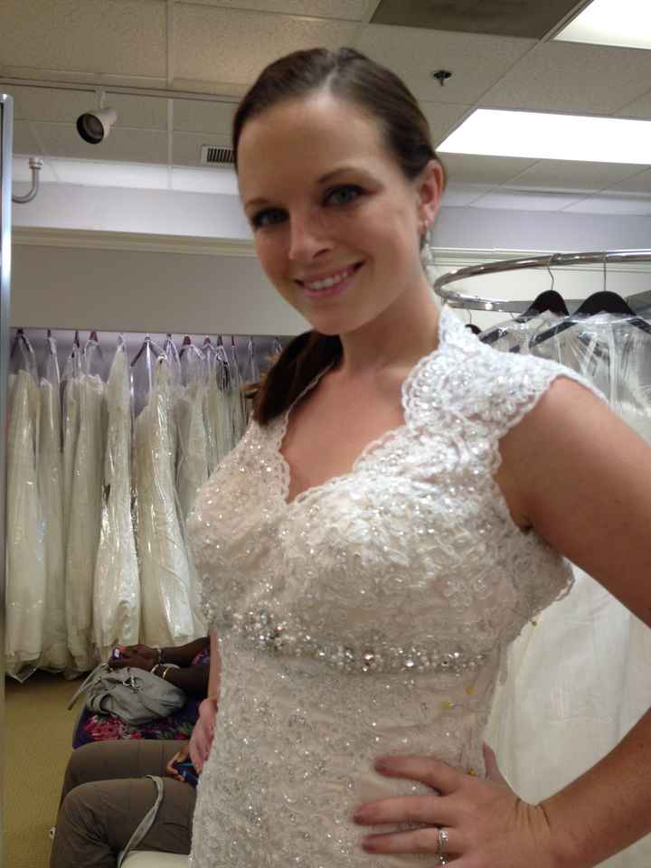 Update from my fitting - the dress is... (more pics added!)