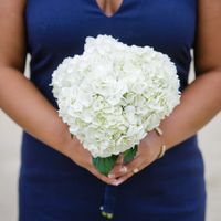 Show us your wedding colors!