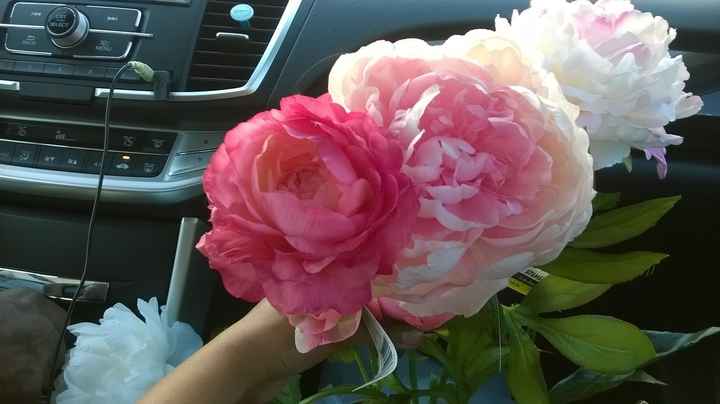 Fake flowers for the cake?