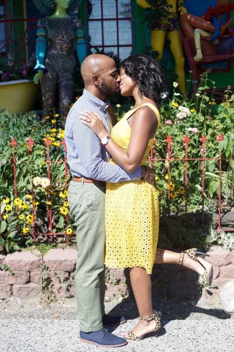 Help! Engagement photo outfit ?! - 1