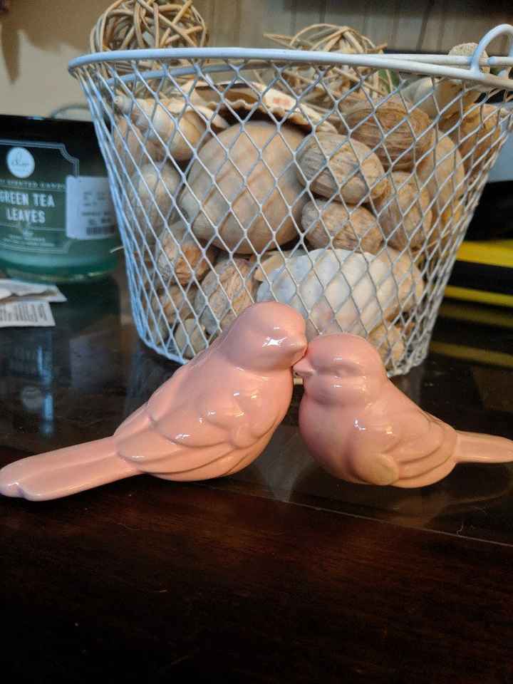 Vintage Themed Wedding Decor - Help! - 1