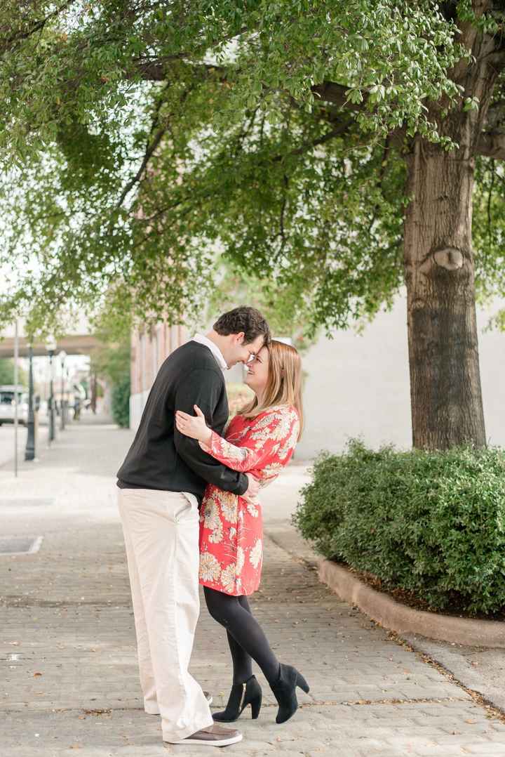 Engagement photo ideas for a tall-short couple