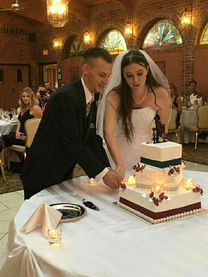 Cake topper with dog