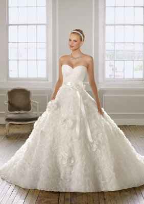 Let Me See "THE DRESS"