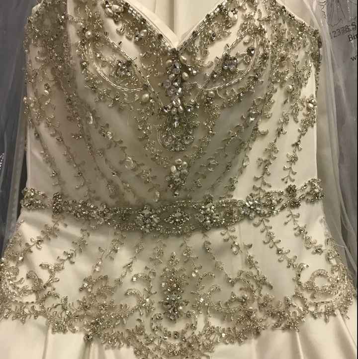 Are there any Christina Wu brides out there?!