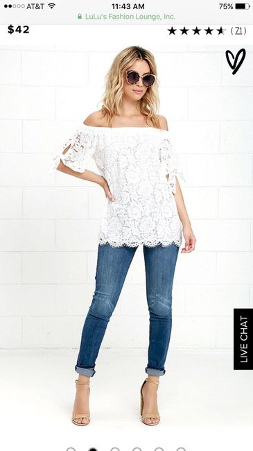 Engagement photos outfit