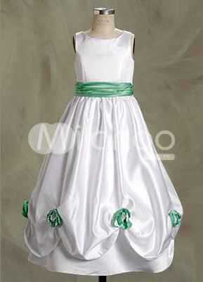 Ordered Flower Girl Dress from Milanoo and loved it!