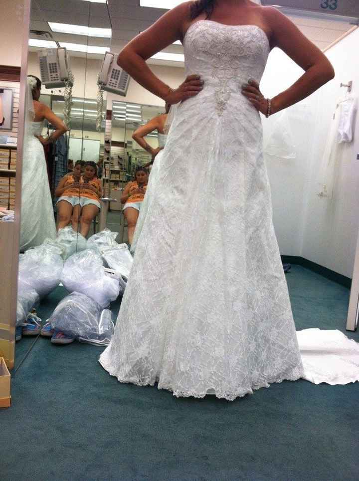 Since I'm sharing pics and have finally uploaded them to my computer.....the dress