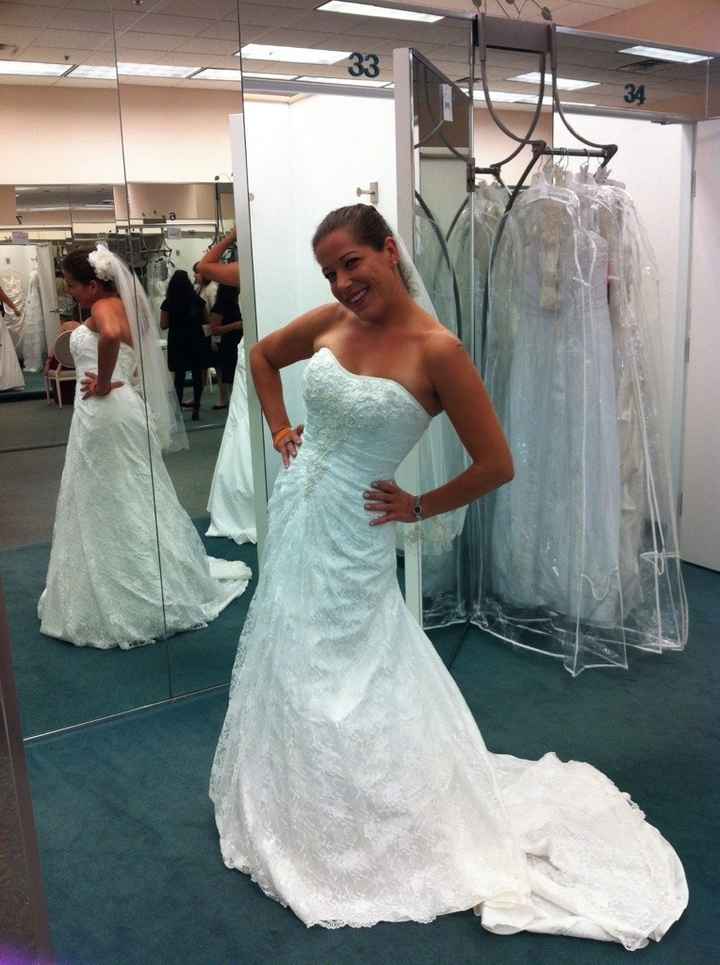 Since I'm sharing pics and have finally uploaded them to my computer.....the dress