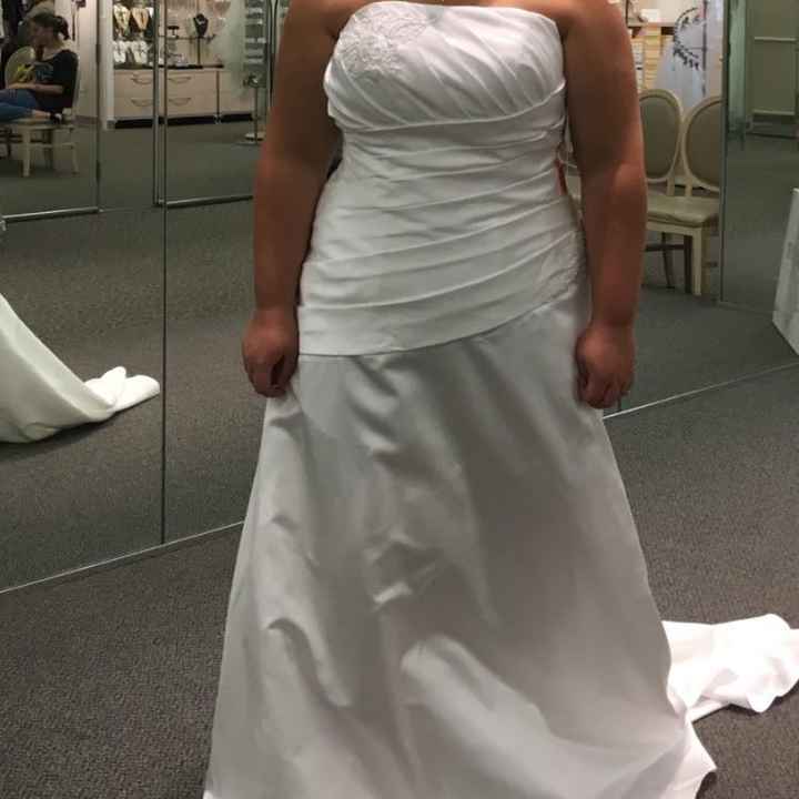 Keep my dress or no?