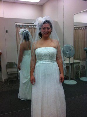 MY DRESS!!! :) *PIC HEAVY