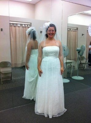 MY DRESS!!! :) *PIC HEAVY
