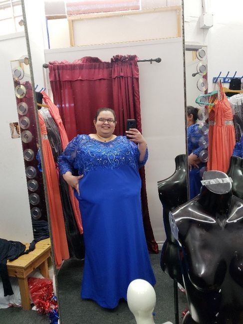 What color is your wedding dress? - 1