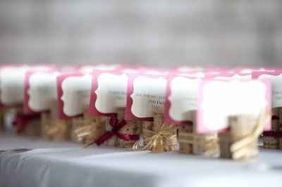October brides!! what colors are you using?
