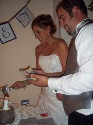 BACK AND MARRIED PICS INCLUDED!!