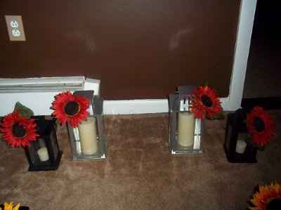 some more DIY projects! (signs, bouquet holder, aisle decor, etc) PIC HEAVY